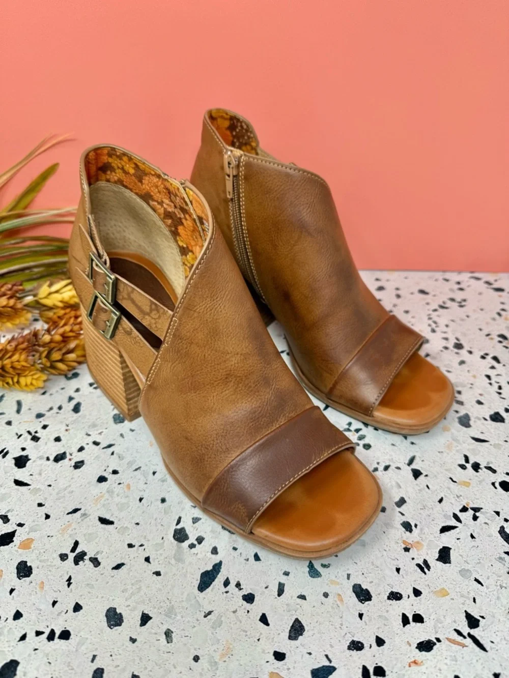 Kork-Ease Panela Tan Cognac Chunky Heel Peep Toe Women’s Booties Sz 10
